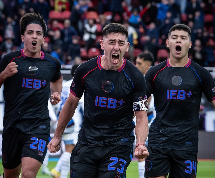 San Lorenzo volvió a sonreír: triunfo 2-0 sobre Godoy Cruz en el Bajo ...