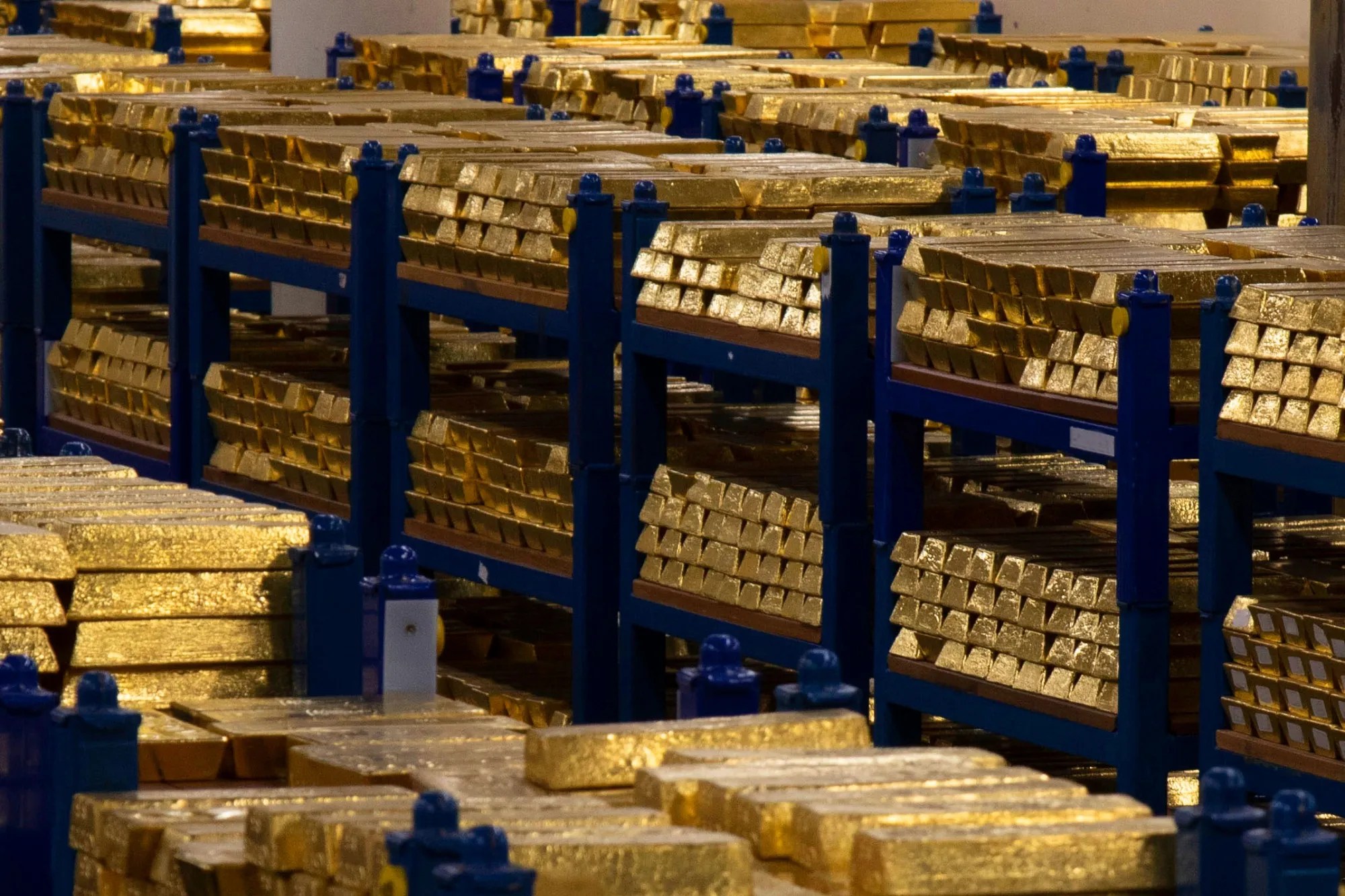 La Justicia obliga al Banco Central a informar dónde está el oro