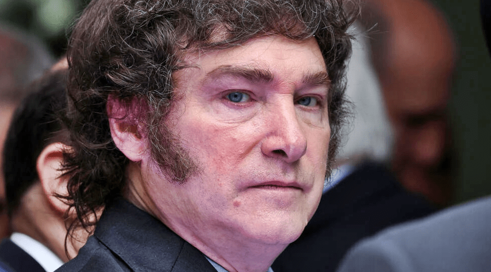 Milei retoca las “cajas chicas” del Estado y amplía el margen de discrecionalidad interna