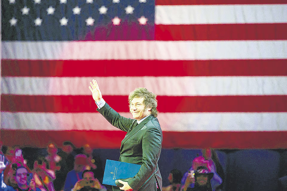 El petróleo venezolano: un botín equivalente a 400 endeudamientos de Caputo y Milei