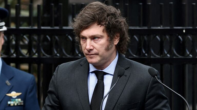 Licencias por enfermedad: el Gobierno vuelve a la carga en el Congreso y reabre un frente sensible con los trabajadores