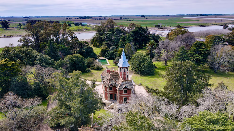 Leyenda, pasión y tragedia en el misterioso castillo de la Ruta 2