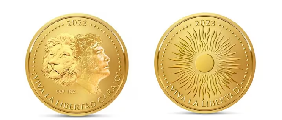 Monedas de oro, merchandising y negocios paralelos: nuevos chats complican al entorno de Milei