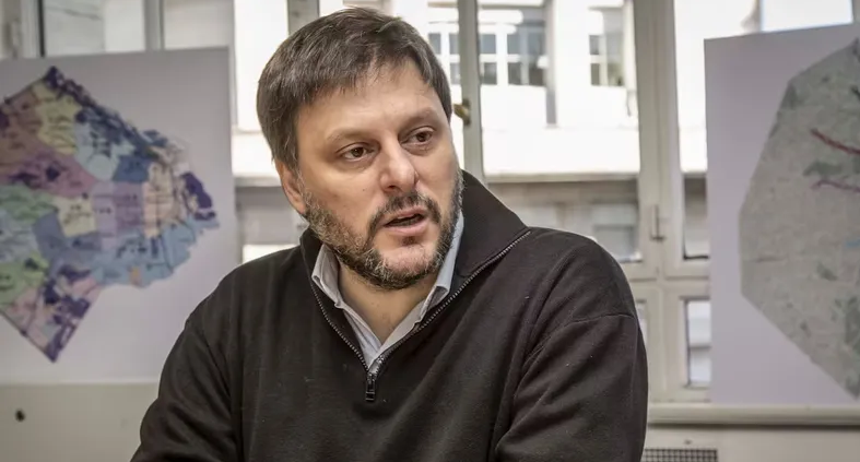 “Basta de extorsión”: Santoro propone frenar el hostigamiento y los abusos contra los deudores